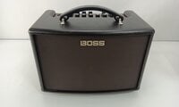 Boss AC-22LX Combo til akustisk-elektrisk guitar