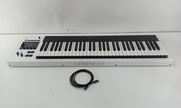 Controlador MIDI Expressive E Osmose 61 CE Controlador MIDI (Tao bons como novos) - 2