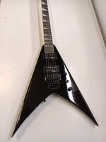 Jackson JS32 King V AH Gloss Black Chitarra Elettrica