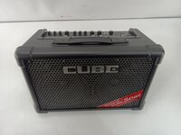 Roland CUBE Street EX Solid-State Combo