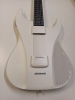 AeroBand Smart Digital MIDI White Electrische gitaar