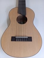 Yamaha GL 1 Natural Guitalele