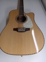 Takamine GD74CE-12U Natural 12-strenget akustisk-elektrisk guitar