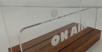Muziker Now Playing Vinyl Record Album Display Stand with Acrylic board Suporte Natural