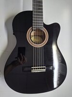 Valencia VC104CE 4/4 Black Klassieke gitaar met elektronica