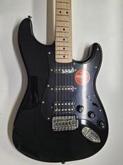 Guitarra elétrica Fender Squier Sonic Stratocaster HSS MN Black Guitarra elétrica (Tao bons como novos) - 1