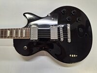 Gibson Les Paul Studio (Black Trim) Ebony Elektriska gitarrer