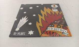 Disque vinyle Neck Deep - Life's Not Out To Get You (10th Anniversary Edition) (Gatefold Sleeve) (Blue Coloured) (LP) (Juste déballé) - 1