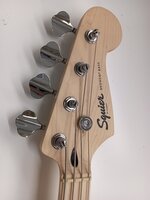 Fender Squier Sonic Bronco Bass MN Arctic White Baixo de 4 cordas