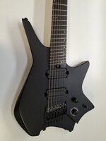 HILS Guitars HZ7 NEXT Galaxy Black Headless gitara
