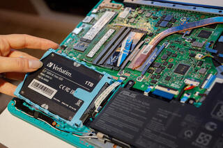 Unutarnji tvrdi disk Verbatim SSD Vi550 S3 Unutarnji tvrdi disk SSD 1 TB SATA III - 6