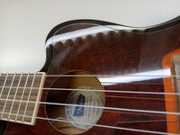 Fender Fullerton Jazzmaster Uke 3-Color Sunburst Konsert-ukulele