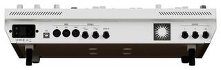 Sintesajzer UDO Super 6 Desktop Sintesajzer White - 5
