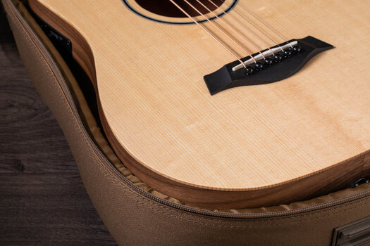 Elektroakustisk gitarr Taylor Baby Taylor BT1e Elektroakustisk gitarr - 12