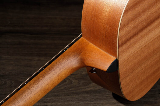 Jumbo Guitar Taylor GS Mini Mahogany Jumbo Guitar - 7