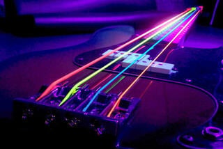 Basskitarri keeled DR Strings HI-DEF NEON - MULTI-COLOR Colored Bass Strings: 6-String Medium 30-125 - 4
