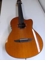 Yamaha NCX3C Natural Eelvõimendiga klassikaline kitarr