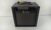 Revoltage RV-40B Combo basse