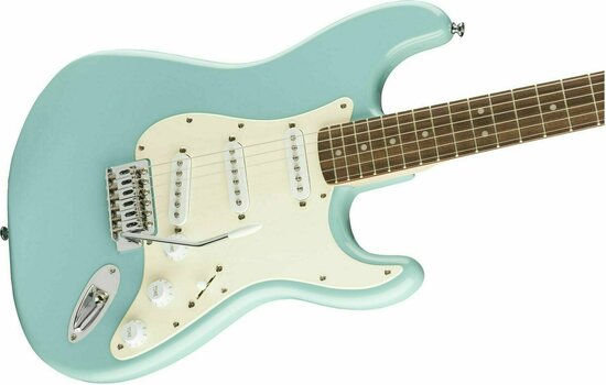 Електрическа китара Fender Squier Bullet Stratocaster Tremolo IL Tropical Turquoise - 4