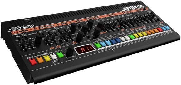 Синтезатор Roland JUPITER-08 Синтезатор - 3