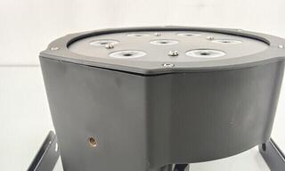 світлодіод ПАР Fractal Lights LED 7 x 10 W світлодіод ПАР (Як нові) - 2