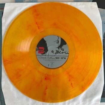 Δίσκος LP Various Artists - Cosmic Cowgirls & Female Outlaws 1951-1979 (Limited Edition) (Blazing Campfire Coloured) (LP) - 3
