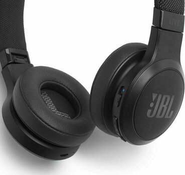 Bezdrátová sluchátka na uši JBL Live400BT Černá - 4