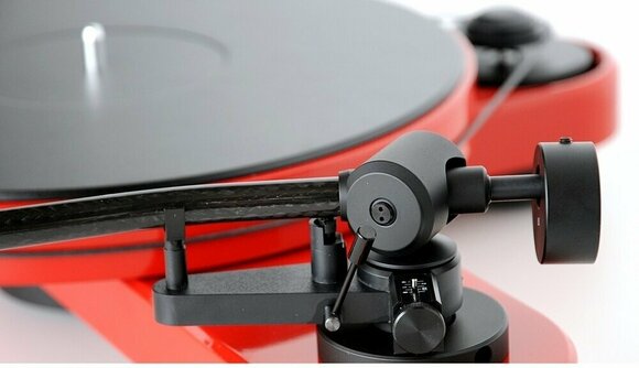 Hi-Fi Gramofón
 Pro-Ject RPM-3 Carbon + 2M Silver High Gloss Red - 2
