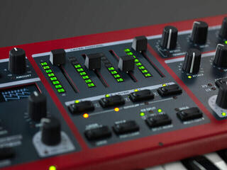 Syntetizátor NORD Wave 2 Syntetizátor Red - 4