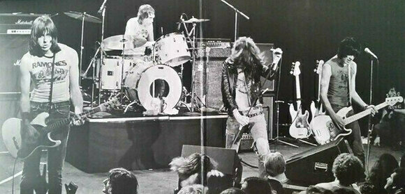 Vinyl Record Ramones - RSD - Live At The Palladium, New York, Ny (12/31/79) (LP) - 2