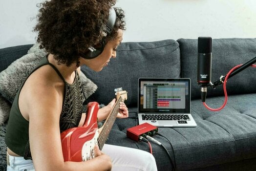 USB audio prevodník - zvuková karta Focusrite Scarlett Solo Studio 3rd Generation - 16