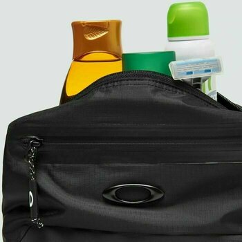 Lifestyle Backpack / Bag Oakley Outdoor Beauty Case Blackout 4 L Backpack - 2