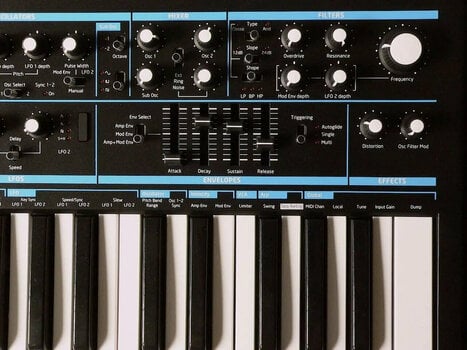 Synthesizer Novation Bass Station II - 6