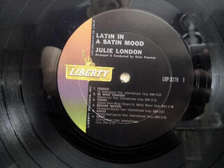 LP deska Julie London - Latin In A Satin Mood (200g) (45 RPM) (2 LP) - 2