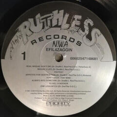 Vinylplate N.W.A Niggaz4life (Vinyl LP) - 2
