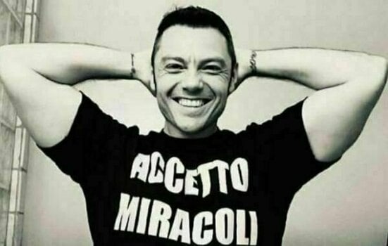 CD musique Tiziano Ferro - Accetto Miracoli (CD) - 2
