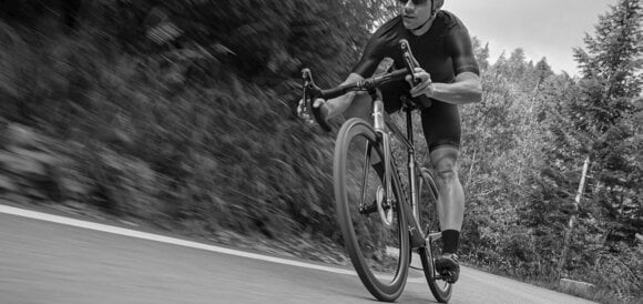 Országúti kerékpár Wilier 0 SL Shimano Ultegra Di2 RD-R8050 2x11 Black/Red Matt L Shimano - 17