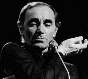 LP Charles Aznavour - Les Chansons D'or (LP) - 2