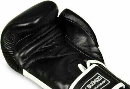 Boxing and MMA gloves DBX Bushido BB5 Black/White 14 oz - 8