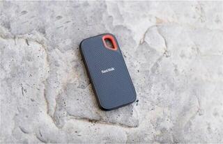 Външен твърд диск SanDisk SSD Extreme Portable 500 GB SDSSDE61-500G-G25 Външен твърд диск SSD 500 GB - 6