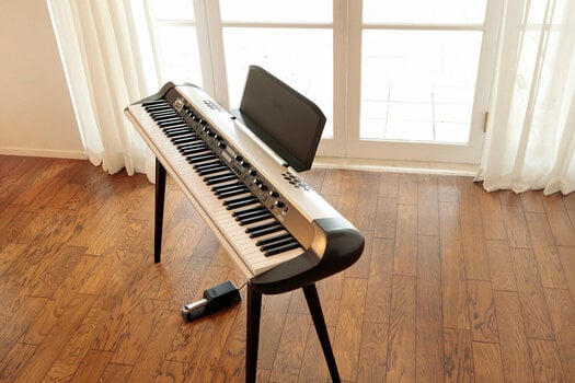 Folding keyboard stand
 Korg ST-WL Brown - 4