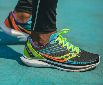 Cestna tekaška obutev Saucony Kinvara 12 Future Neon 44 Cestna tekaška obutev - 6