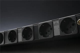 Voltage stabilizer Black Lion Audio PG1-F Voltage stabilizer - 4
