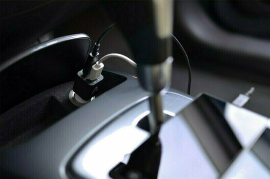 Billaddare LAMAX USB Car Charger 3.4A - 4