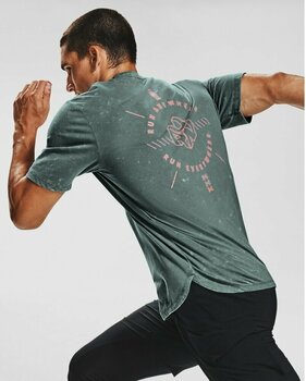 Running t-shirt with short sleeves
 Under Armour UA Run Anywhere Lichen Blue/Beta S Running t-shirt with short sleeves - 6