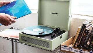 Portable turntable
 Crosley Voyager Sage Portable turntable - 5