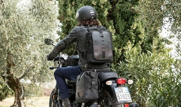 Motorcycle Backpack Givi Corium CRM101 Rucksack/Saddle Bag 1L - 11