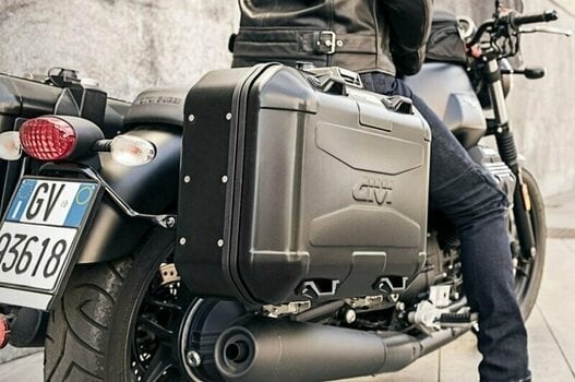 Motorcycle Top Case / Bag Givi Trekker Dolomiti 30 Black Line Monokey - 5