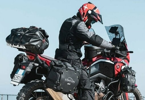 Kufer / Torba na tylne siedzenie motocykla Givi GRT712B Cargo Water Resistant Bag 40L - 6