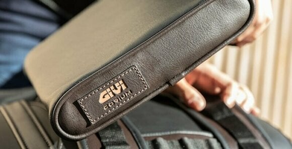 Dodatki za moto kovčke, torbe Givi CRM107 Seat Pad for Corium Side Bags - 5